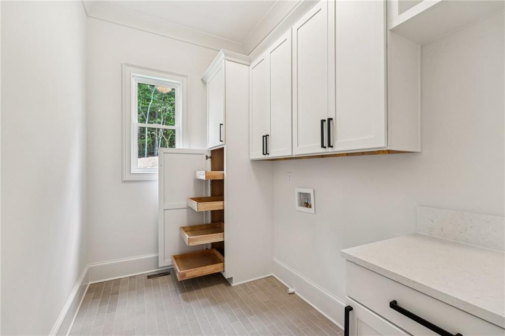 4475 KD Kruzel Drive