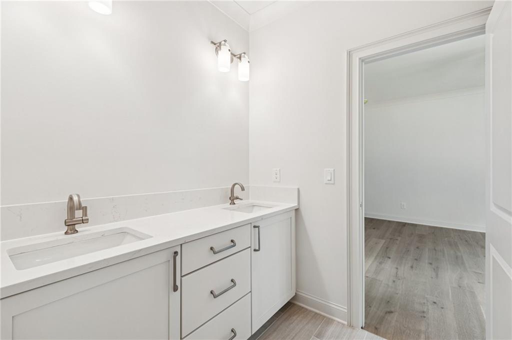 4475 KD Kruzel Drive