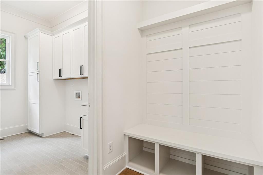 4475 KD Kruzel Drive