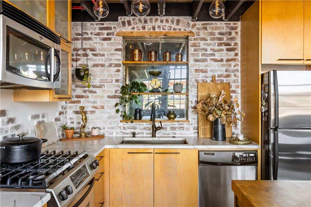 170 Boulevard SE Unit 223E