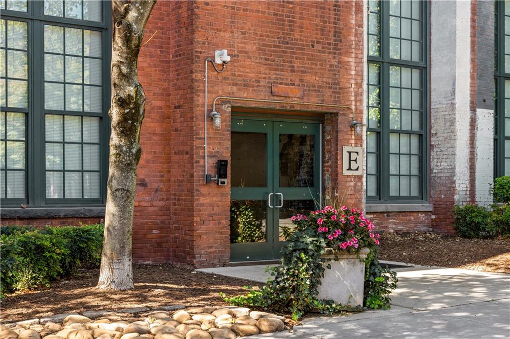 170 Boulevard SE Unit 223E