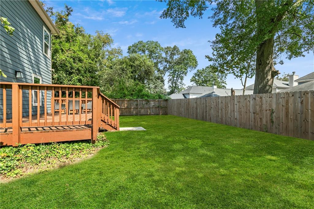 973 Mayson Turner Road NW