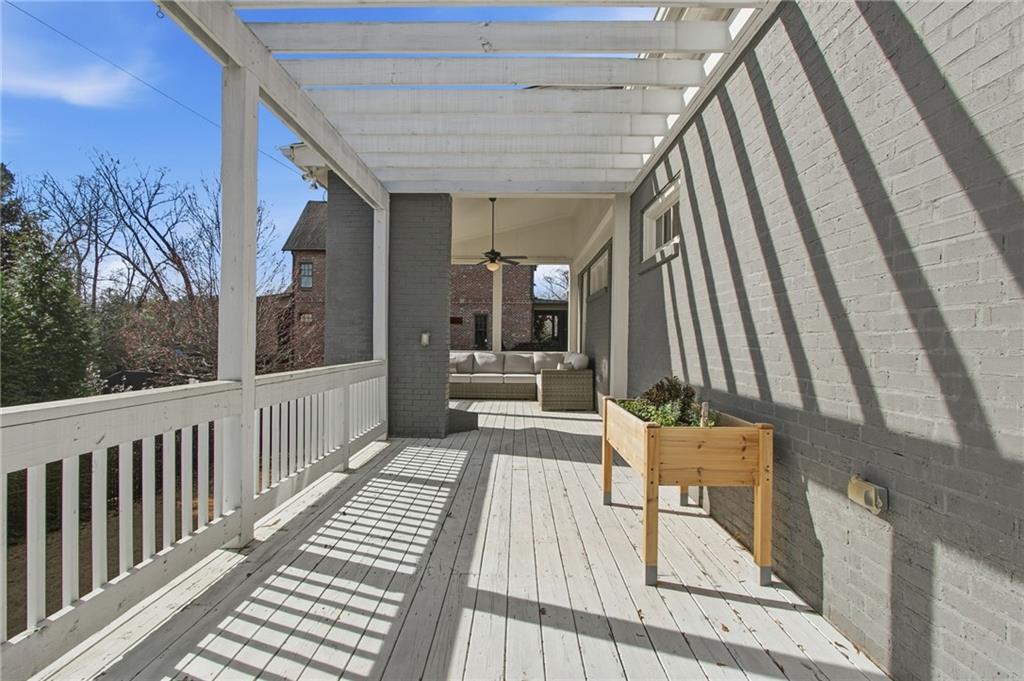 1004 Clairemont Avenue