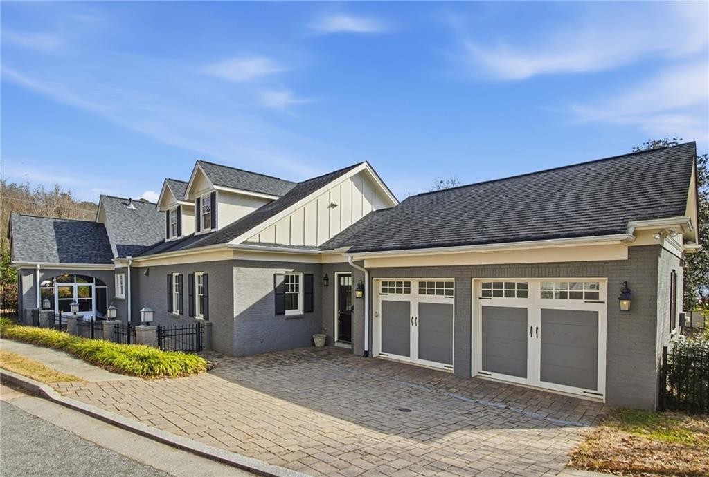 1004 Clairemont Avenue