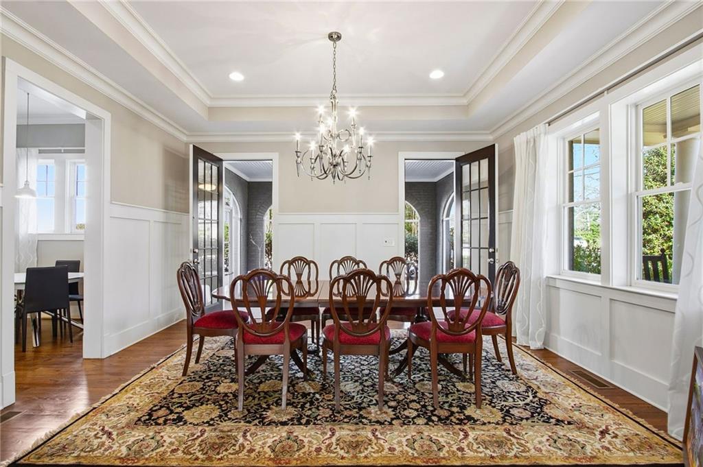 1004 Clairemont Avenue