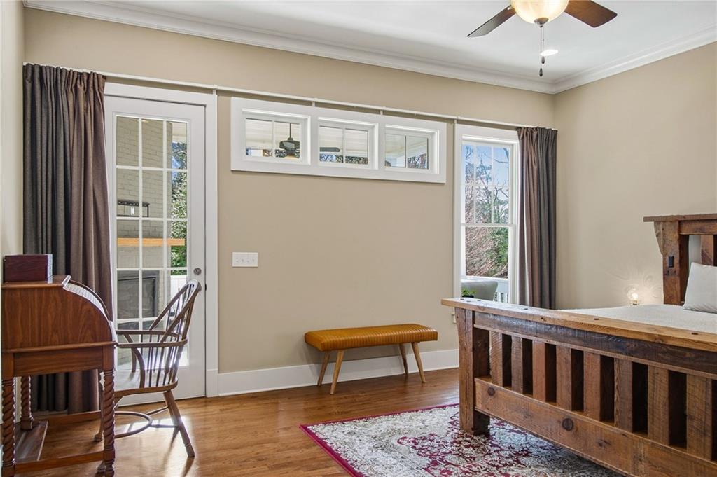 1004 Clairemont Avenue