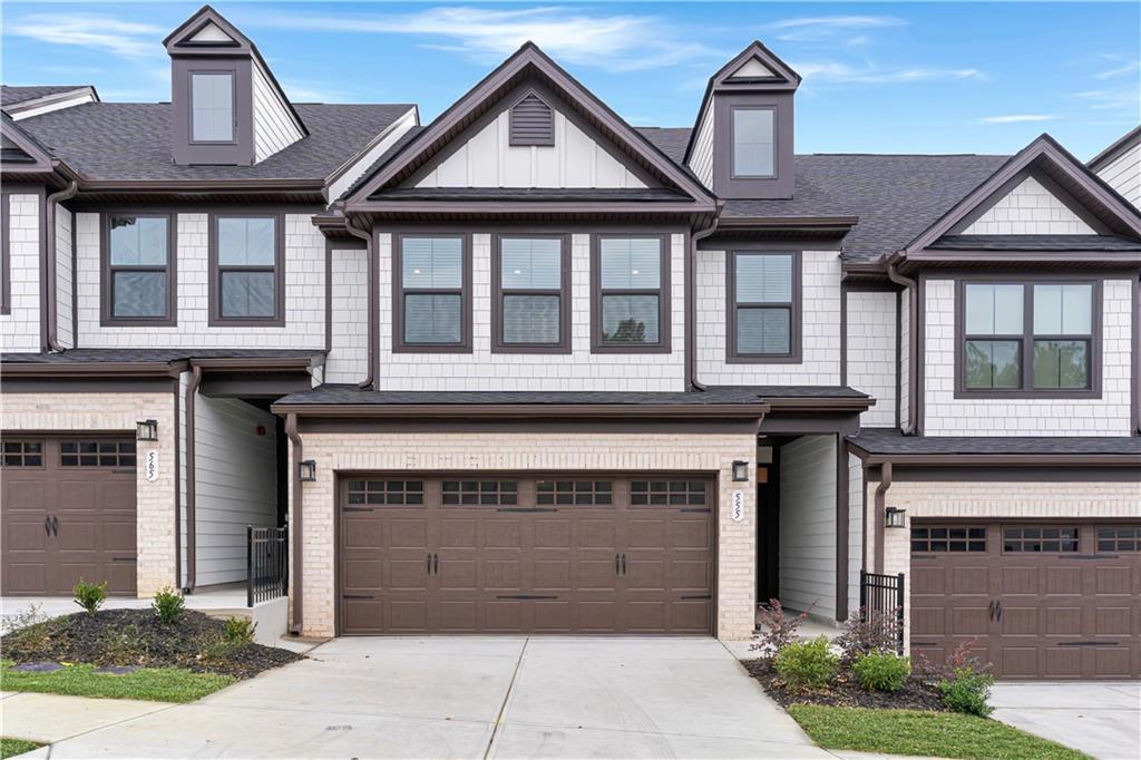555 Thatch Terrace