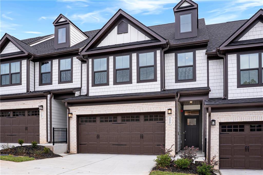 555 Thatch Terrace