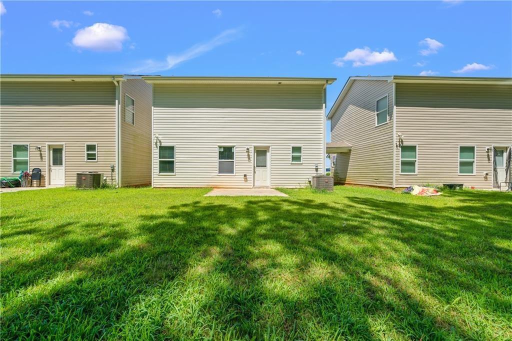 631 Carlton Pointe Drive