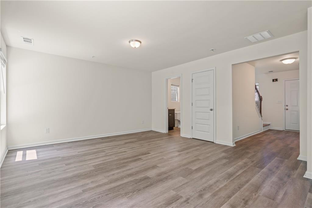 631 Carlton Pointe Drive