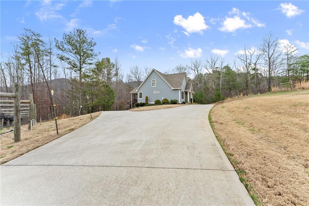 232 Happy Trails Way