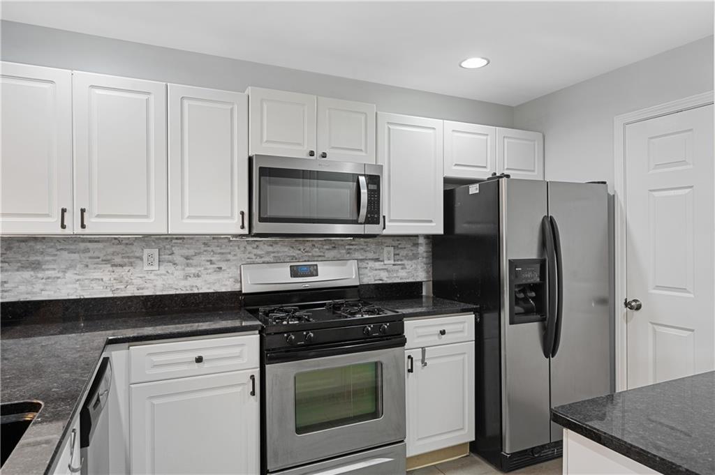 220 Renaissance Parkway NE Unit 2119