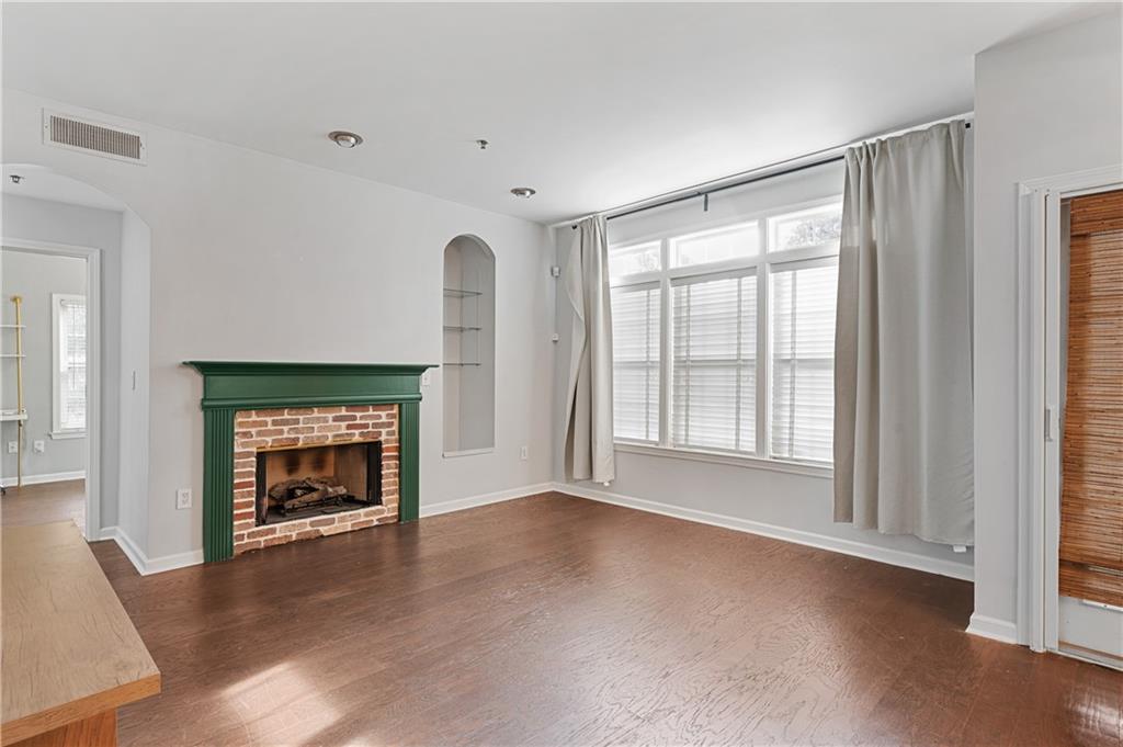 220 Renaissance Parkway NE Unit 2119