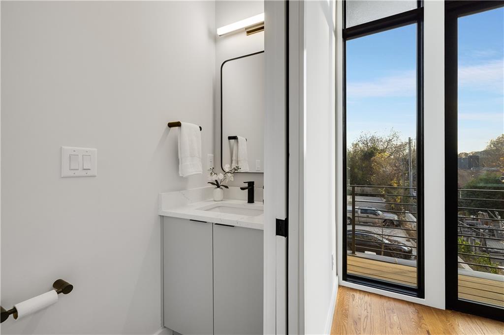 105 Georgia Avenue SE Unit 1