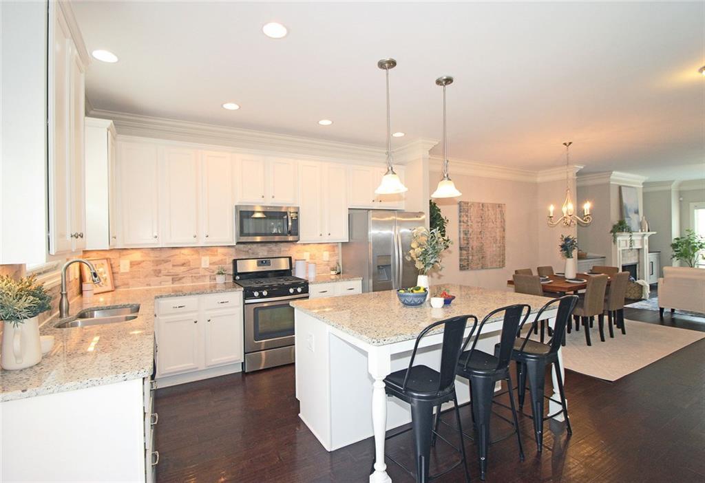 1101 Willow Field Drive