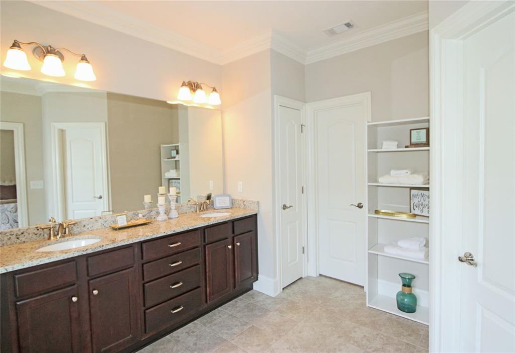 1101 Willow Field Drive