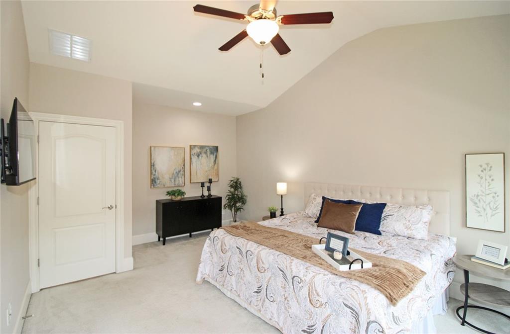 1101 Willow Field Drive