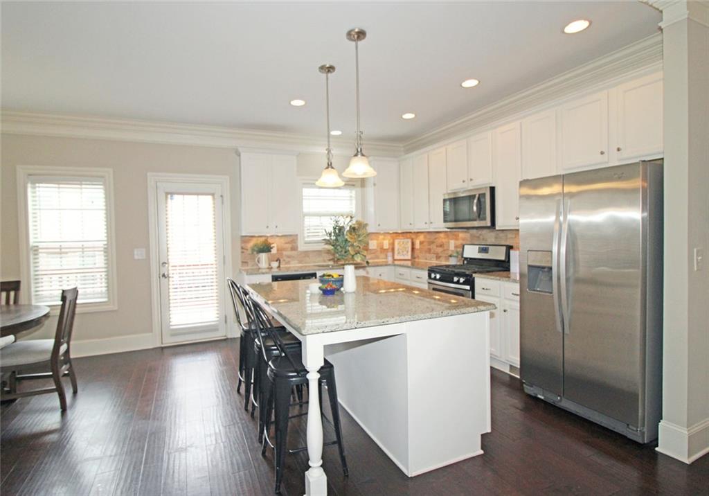 1101 Willow Field Drive