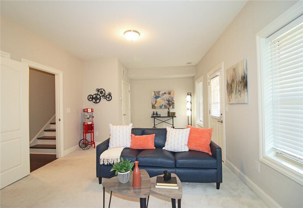 1101 Willow Field Drive