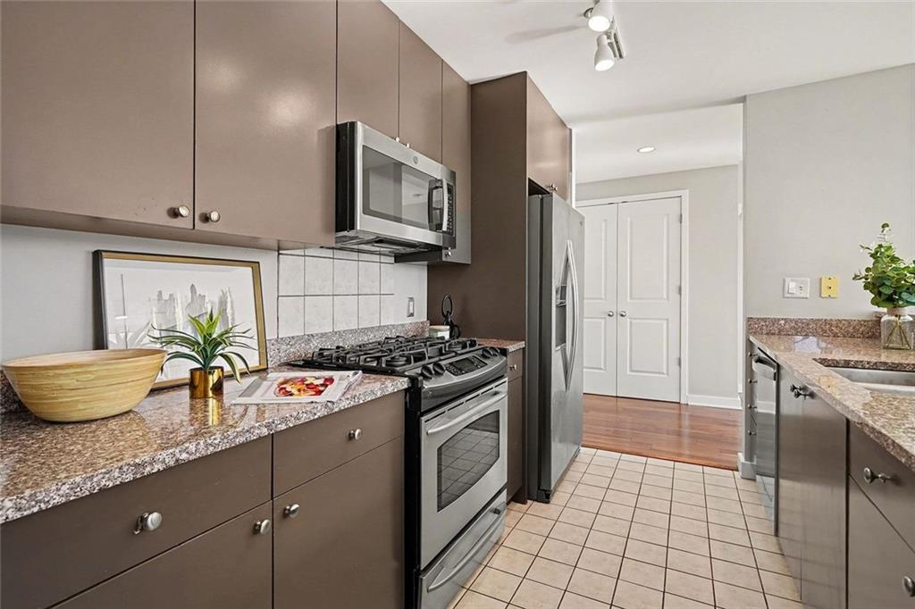 3338 Peachtree Road NE Unit 709