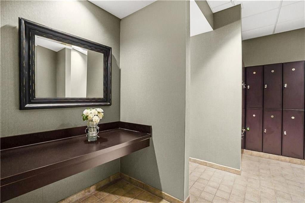 3338 Peachtree Road NE Unit 709