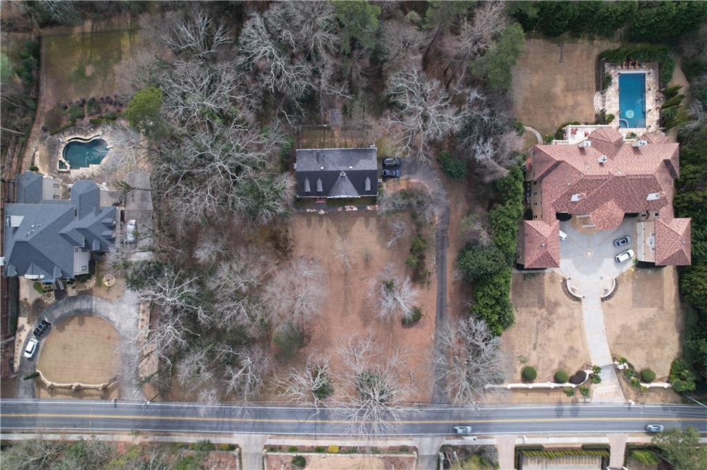 700 Heards Ferry Road