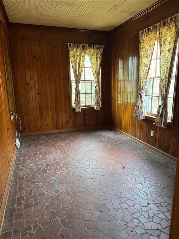 700 Heards Ferry Road