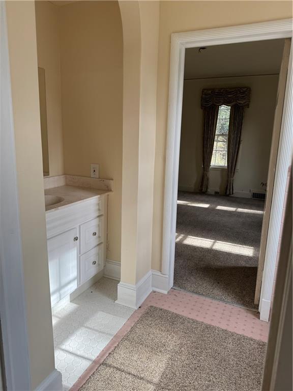 700 Heards Ferry Road