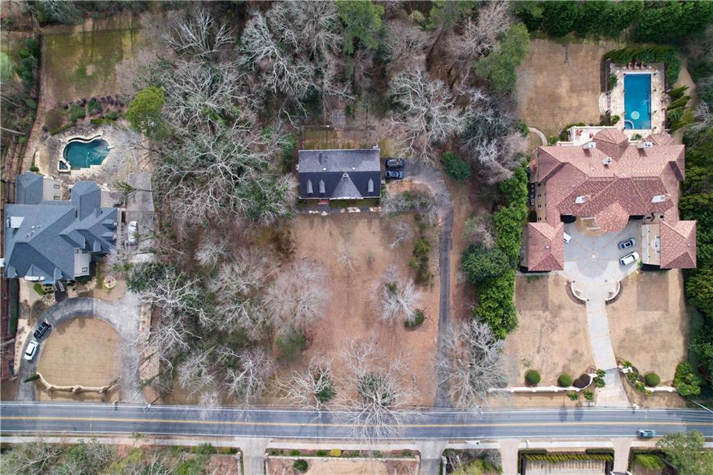 700 Heards Ferry Road