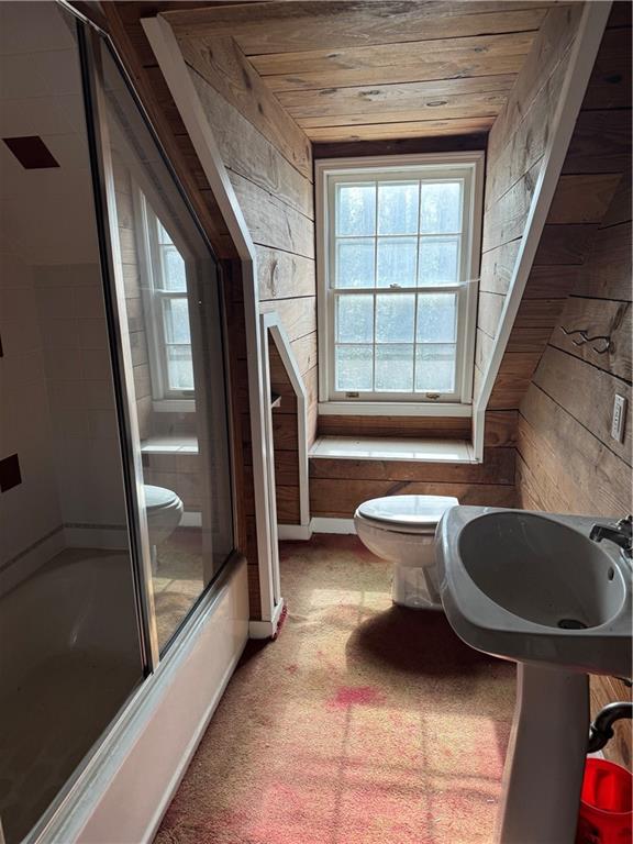 700 Heards Ferry Road