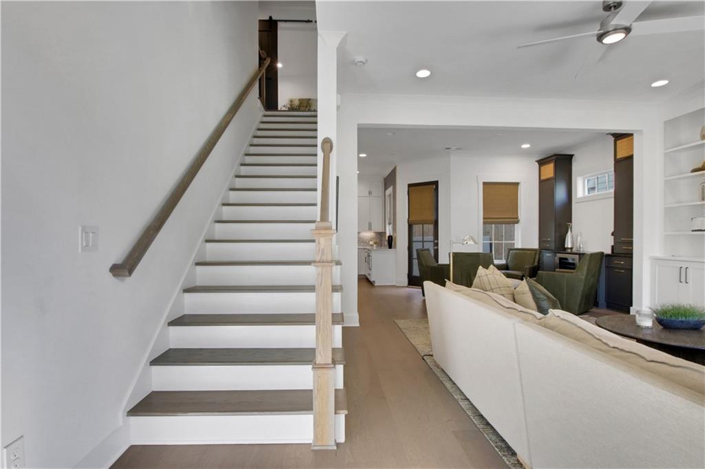 2008 Cottonwood Lane