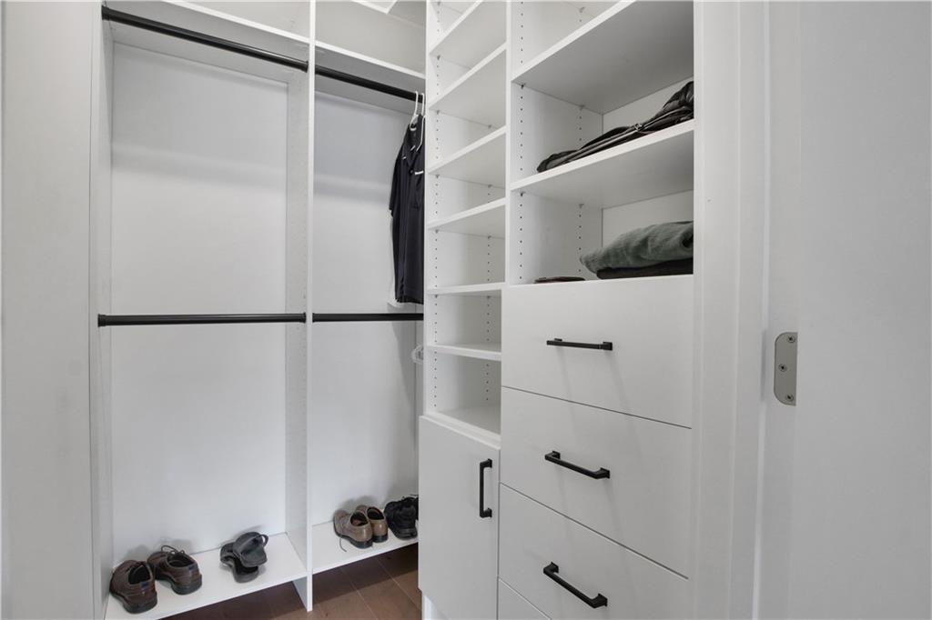 2008 Cottonwood Lane