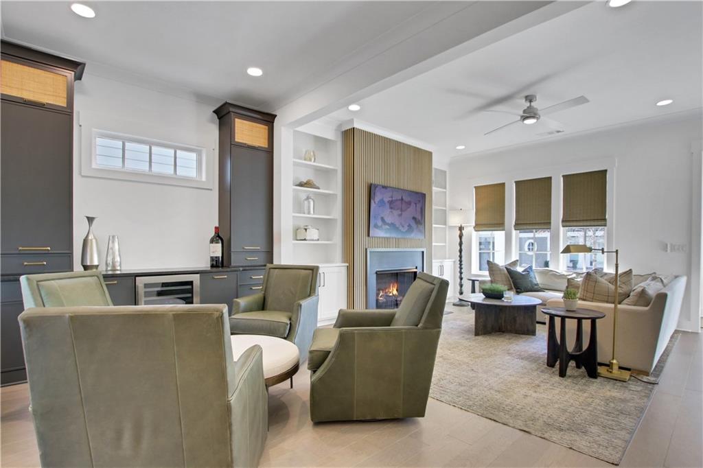 2008 Cottonwood Lane