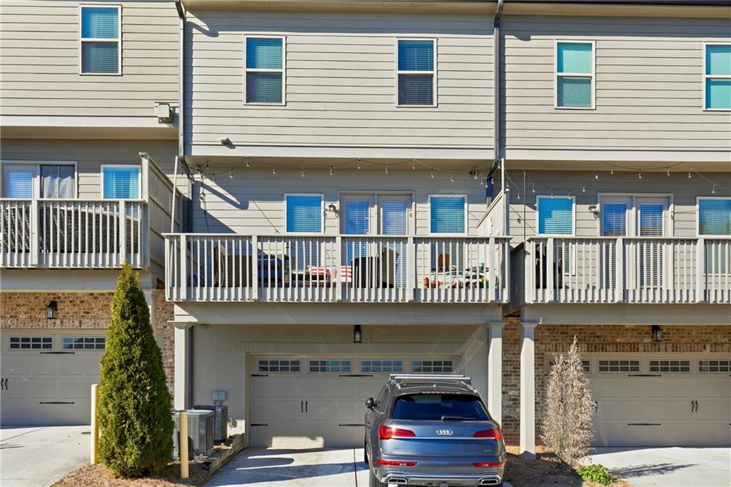 1910 Skyfall Circle NE