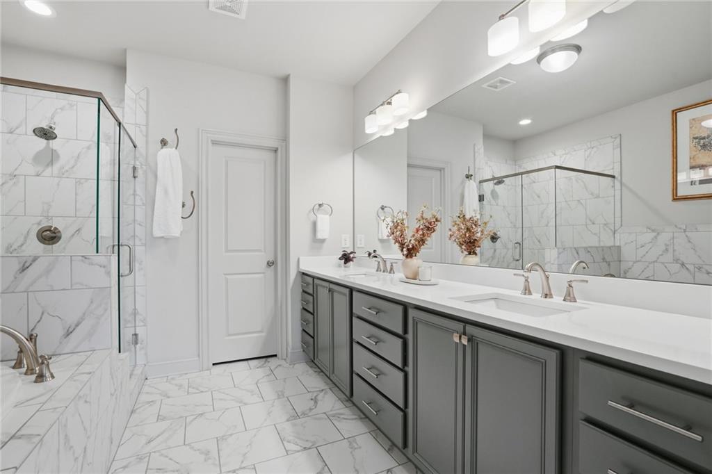 1910 Skyfall Circle NE