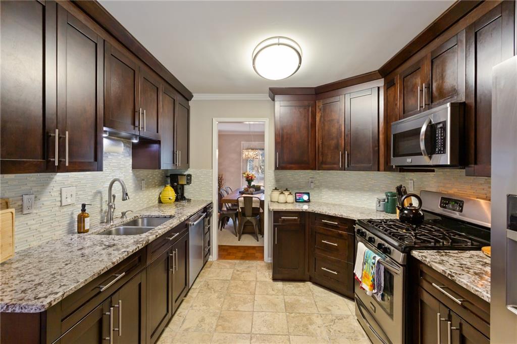 2587 Salem Crossing