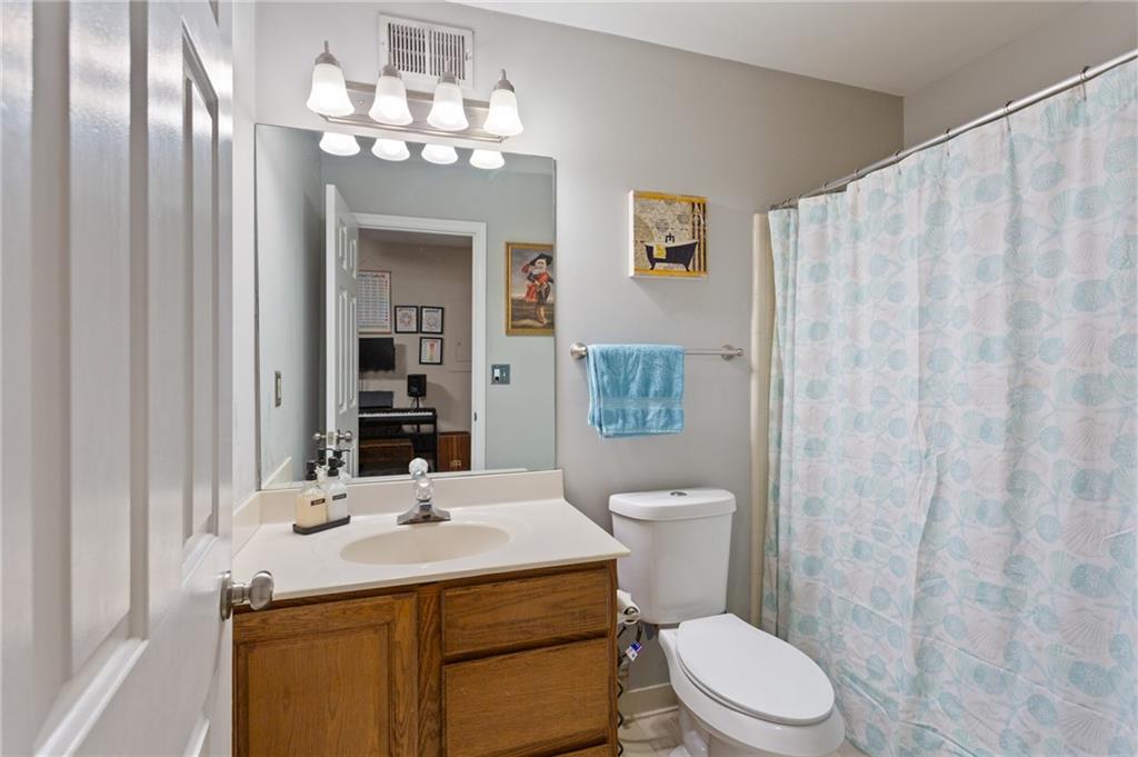2587 Salem Crossing