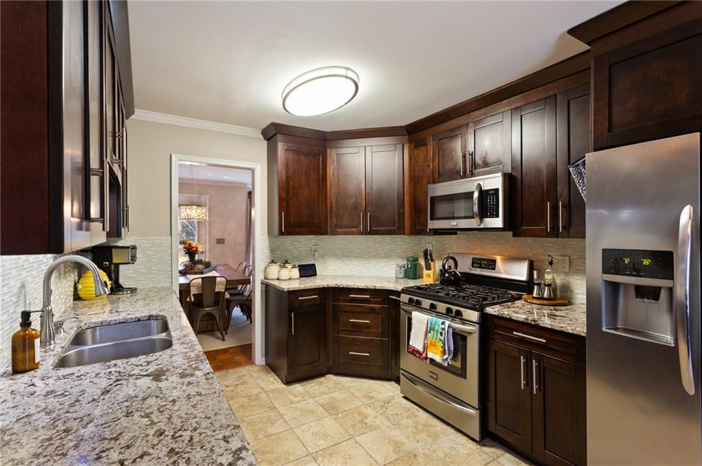 2587 Salem Crossing
