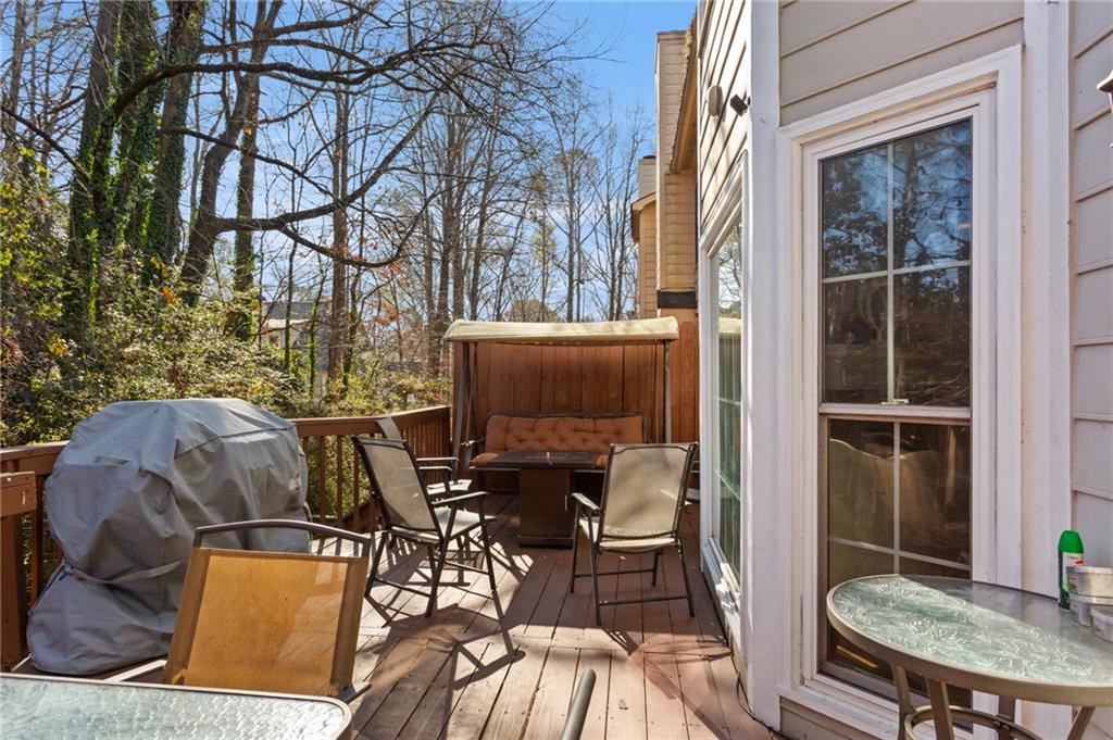 2587 Salem Crossing