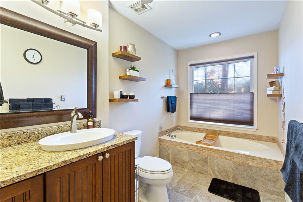 2587 Salem Crossing
