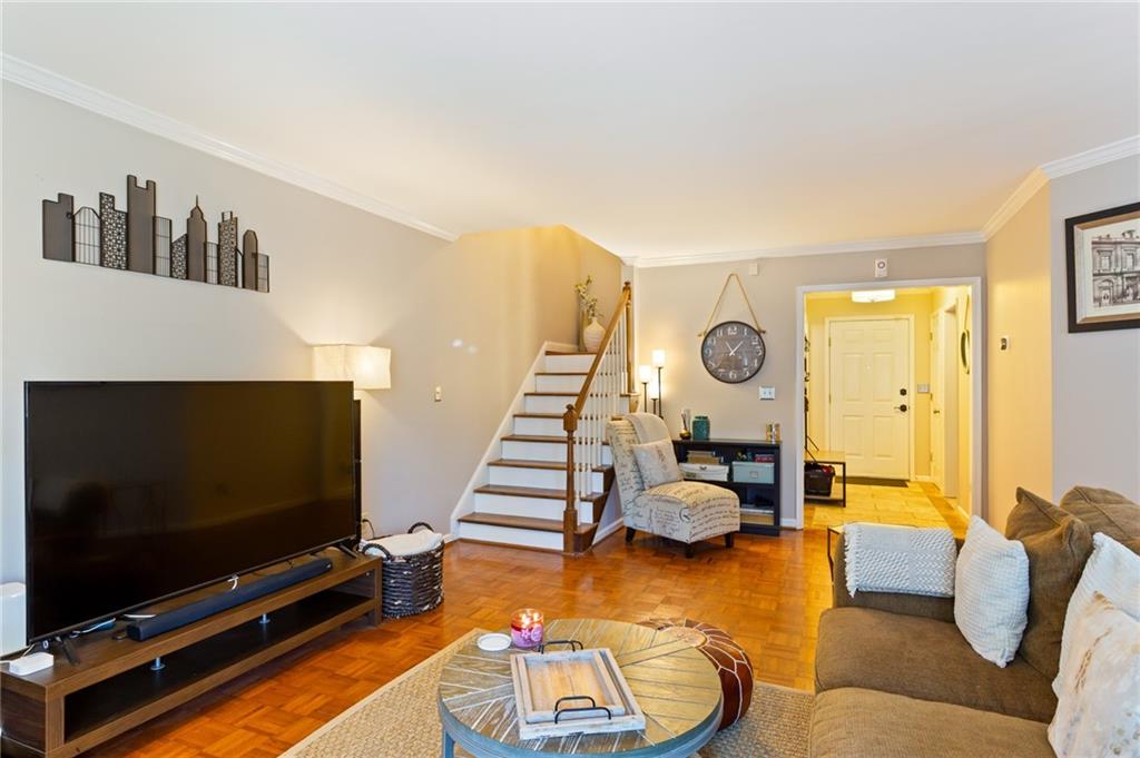 2587 Salem Crossing