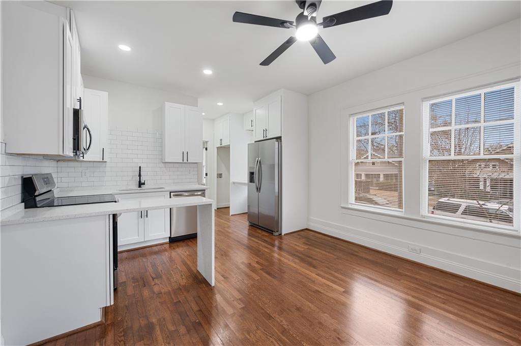405 4th Street NE Unit 24