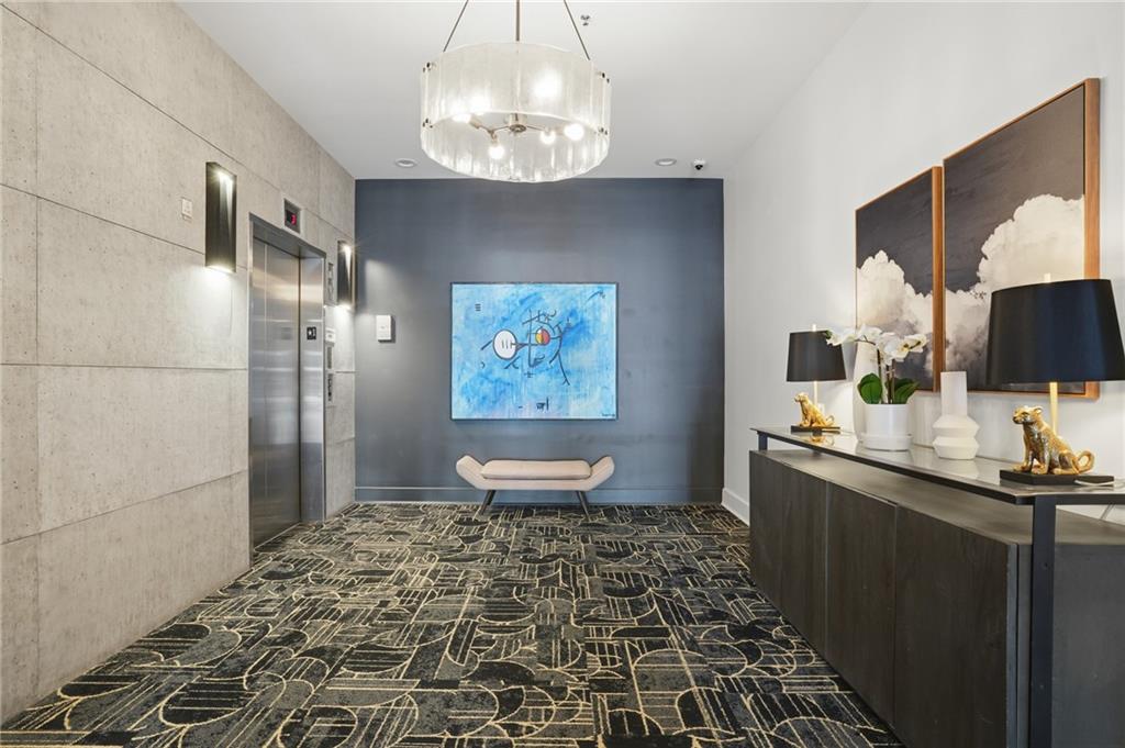 260 18th Street NW Unit 10211