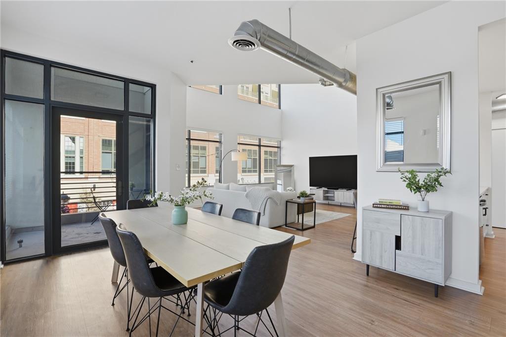 260 18th Street NW Unit 10211