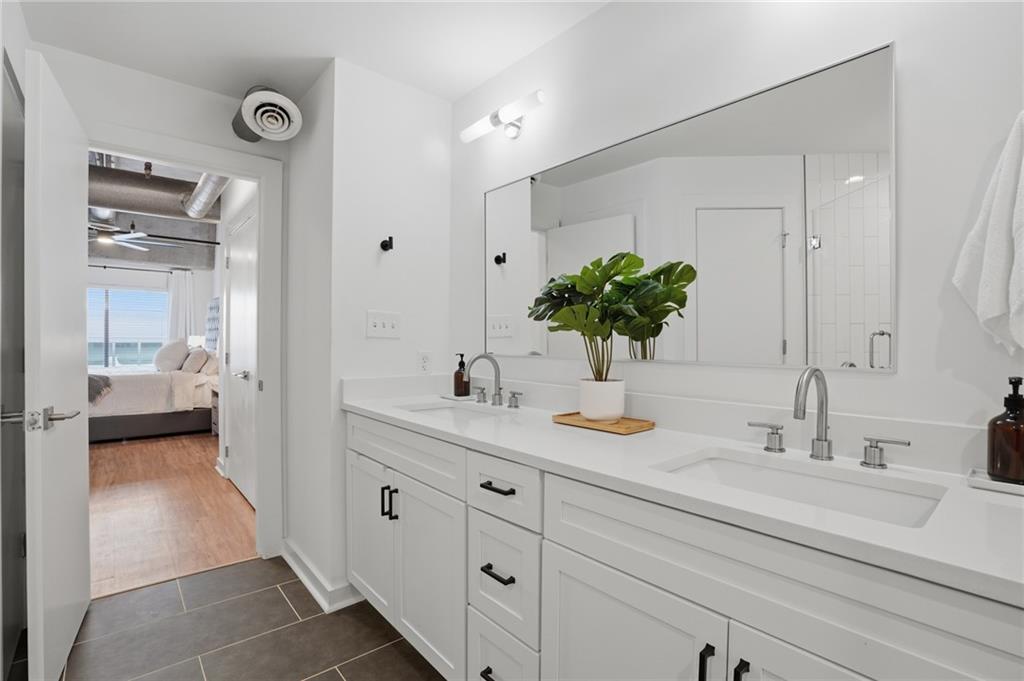 260 18th Street NW Unit 10211