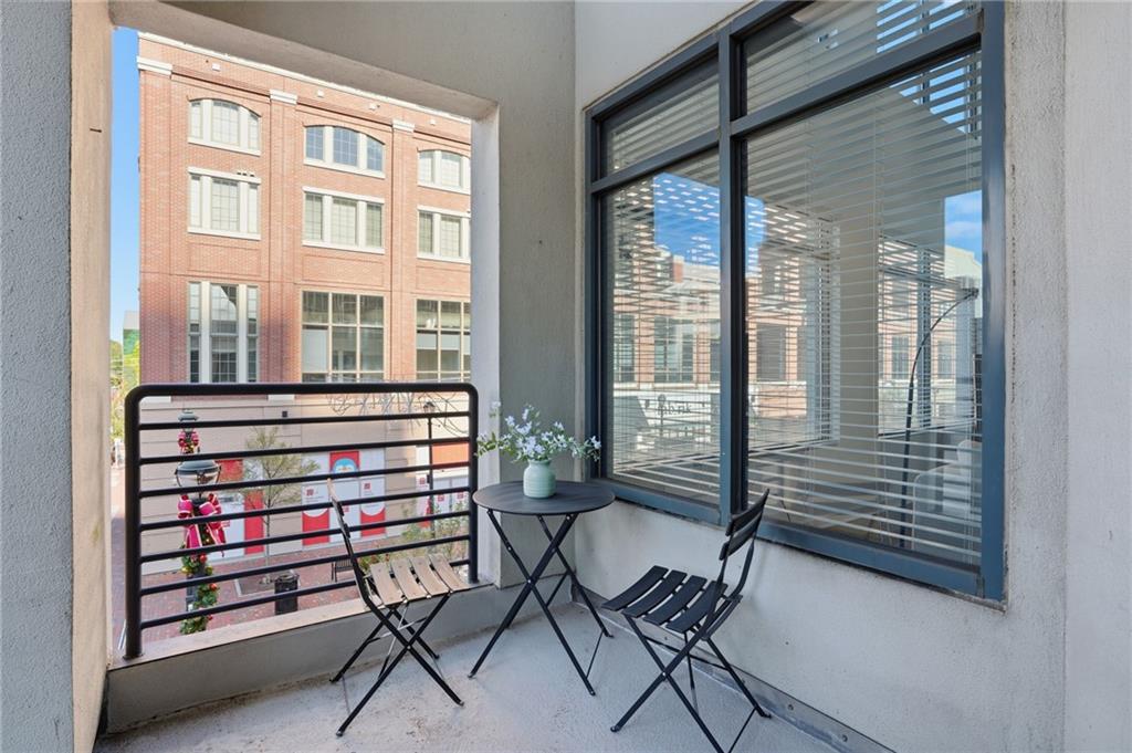 260 18th Street NW Unit 10211