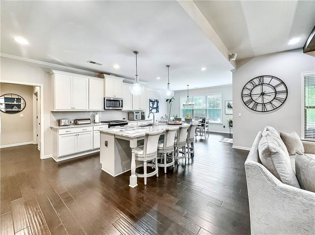 420 Manor Ridge View