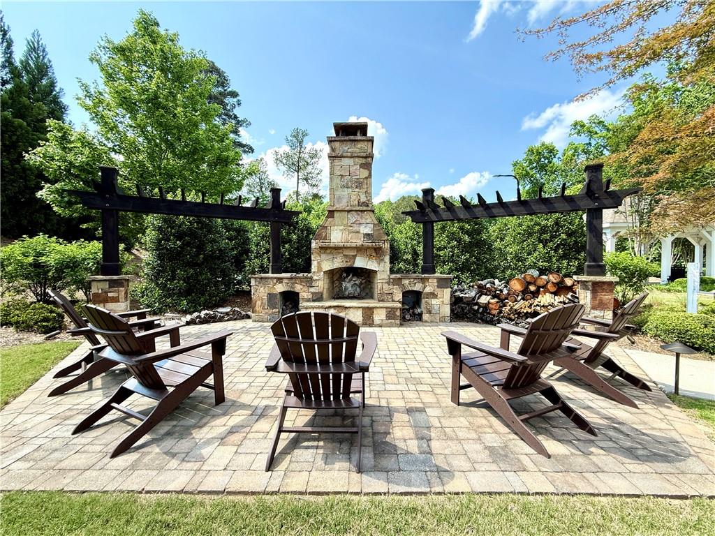 420 Manor Ridge View