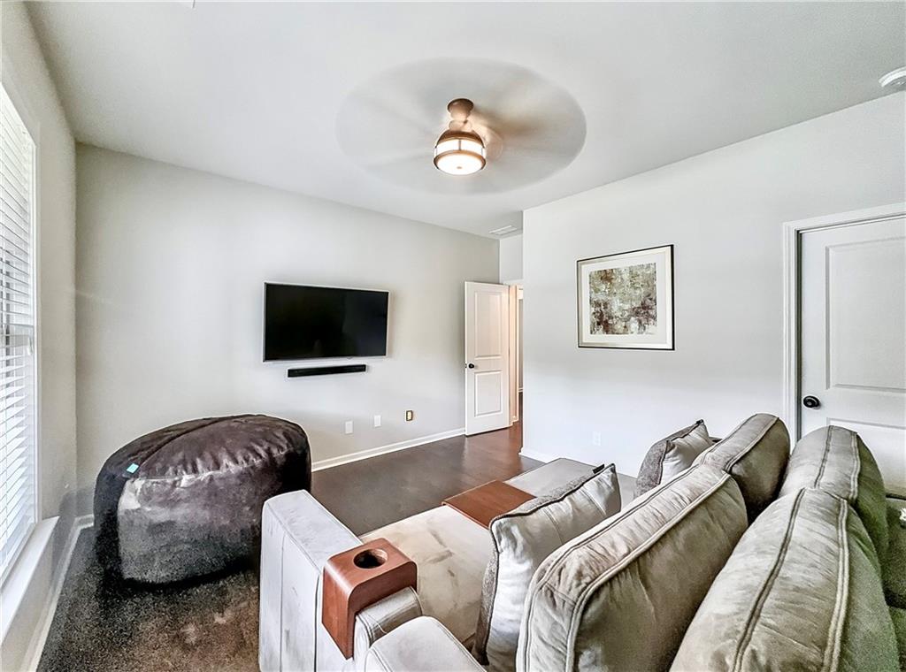 420 Manor Ridge View