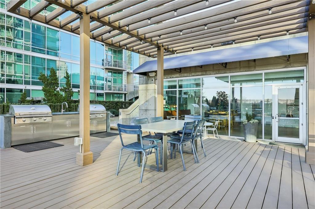 943 Peachtree Street NE Unit 705